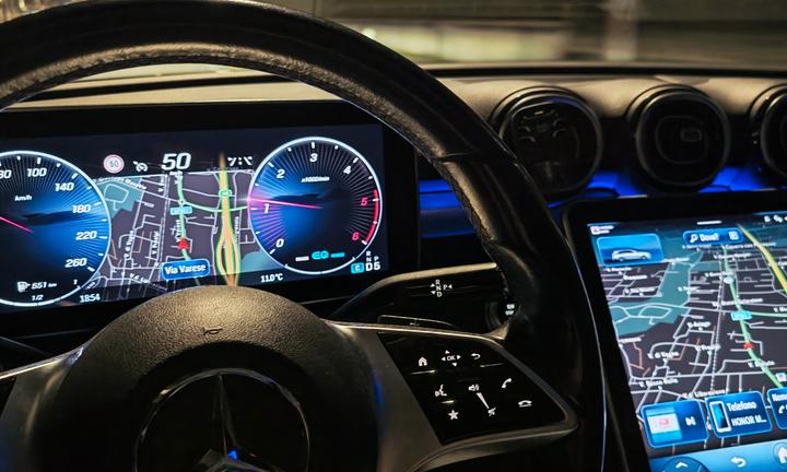 Mercedes c220 w d mhelv