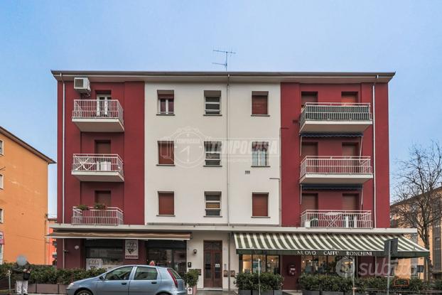 QUADRILOCALE CON CANTINA E GARAGE IN PALAZZINA NUO