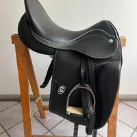 Sella Zaldi da dressage MAI USATA