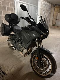 Yamaha tracer 7 gt
