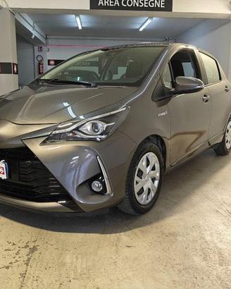 Toyota Yaris 1.5 Hybrid 5 porte Active
