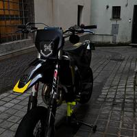 HUSQVARNA TC 125 TARGATA