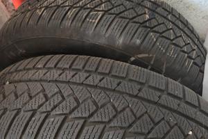 quattro gomme termiche  215/65/R16 più cerchi Audi