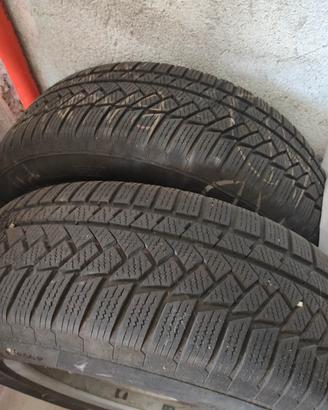 quattro gomme termiche  215/65/R16 più cerchi Audi