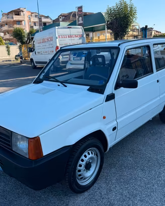 FIAT PANDA YOUNG 900 i.e. BENZINA 39CV ANNO 2000