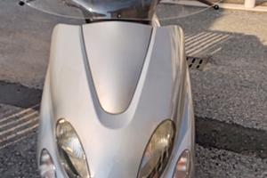 Scooter Yamaha Majesy 180
