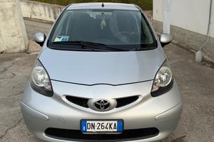 Toyota Aygo 1.0 12V VVT-i 5 porte