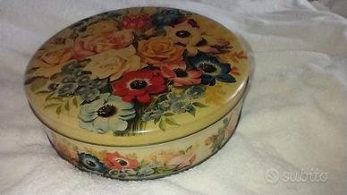 Scatola di latta Colussi Venezia vintage