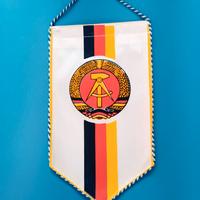 Gagliardetto DDR del XXXIII Torneo UEFA 1980