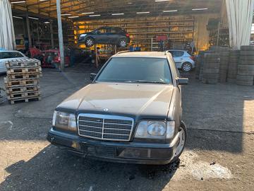 MERCEDES CLASSE E 2.0 D - ANNO 1994 - PER RICAMBI