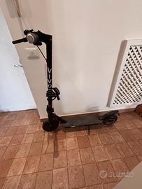 Monopattino Elettrico VIVO BIKE MV-25 – COME NUOVO