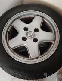 4 Gomme estive 175/65 R14 con cerchi