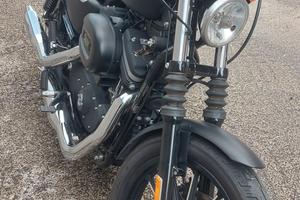 Harley-Davidson xl 883 iron 