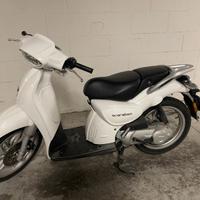 Aprilia scarabeo 50 anno 2017