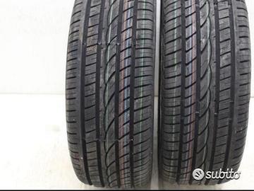 Coppia di pneumatici nuovi 235 60 18 nexen