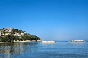 Quindicina di Agosto cada 3 posti mare a piedi