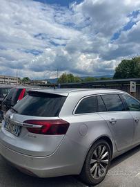 Opel insignia sport tourer sw