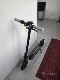 Monopattino elettrico Lexgo come nuovo