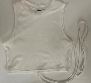 Top Bianco con lacci