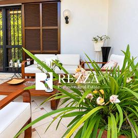 Villetta a schiera di 278 m² con 5 locali e box au