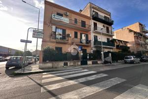 3 LOCALI A PALERMO