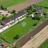 CAPANNONE A VEROLANUOVA