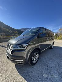 Volkswagen Caravelle T6.1 DSG 150cv 8posti GANCIO