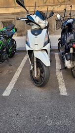 kymco people 125 GTI 