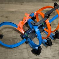 Pista hot wheels giro della morte schianti rotanti