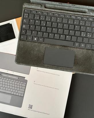 Microsoft Surface Pro Signature Keyboard originale