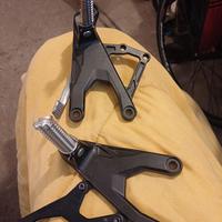 Pedane originali yamaha r1 2020