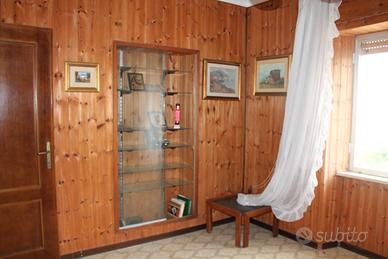 Terzo piano senza ascensore 550