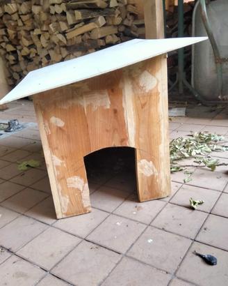 Casetta per animali in legno