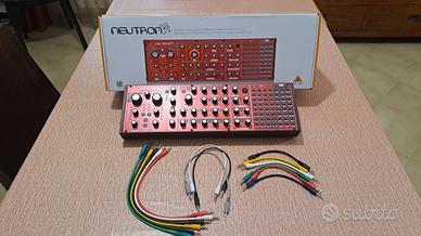 Behringer NEUTRON + Cavi Patch