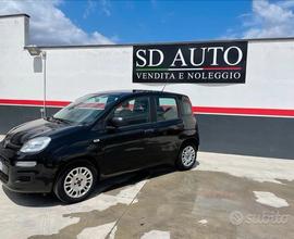 FIAT Panda 1.2 LOUNGE UCONNECT