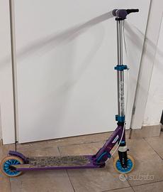 Monopattino bambina