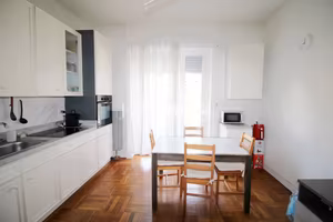 Appartamento a Milano Viale BACCHIGLIONE 2 locali