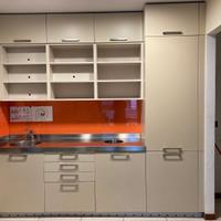 Mobile attrezzato / organizzatore / cucina