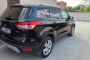 Ford Kuga 4×4 titanium 2014