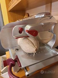 Affettatrice professionale marca Berkel