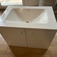 mobile bagno con lavabo