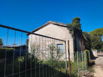 Casale da ristrutturare