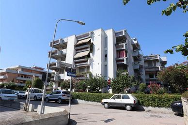 3 LOCALI A MARTINSICURO