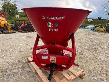 Spandiconcime Angeloni 500 KG