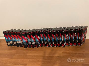 Lotto collezione 30 vhs visitors 2 serie