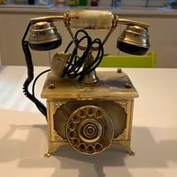 telefono vintage in onice