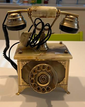 telefono vintage in onice