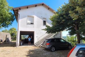 Casa a pochi minuti dal centro e a 35 dal mare
