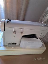 VENDUTA      Macchina da cucire Necchi 503
