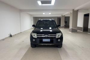 Mitsubishi Pajero 3.2 DI-D Instyle Automatico 7 po